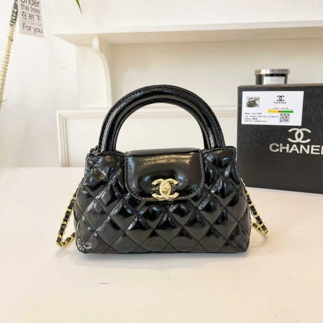 Chained Leather Luxury Women Messenger Bags