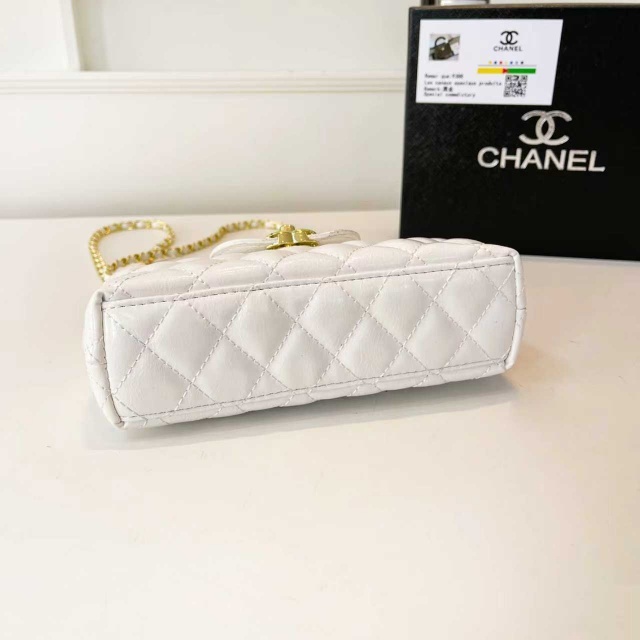 Chained Leather Luxury Women Messenger Bags