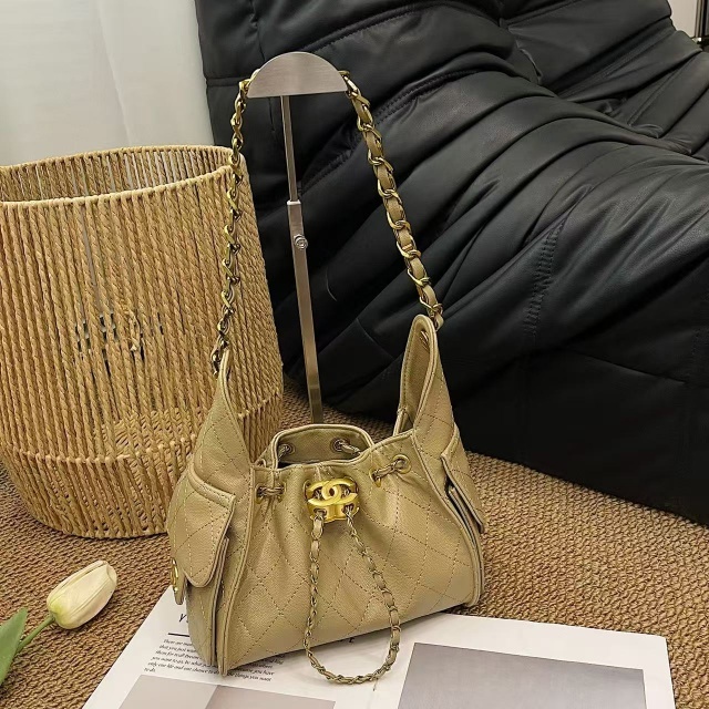 Metal Logo Leather Women Shoulder Bags