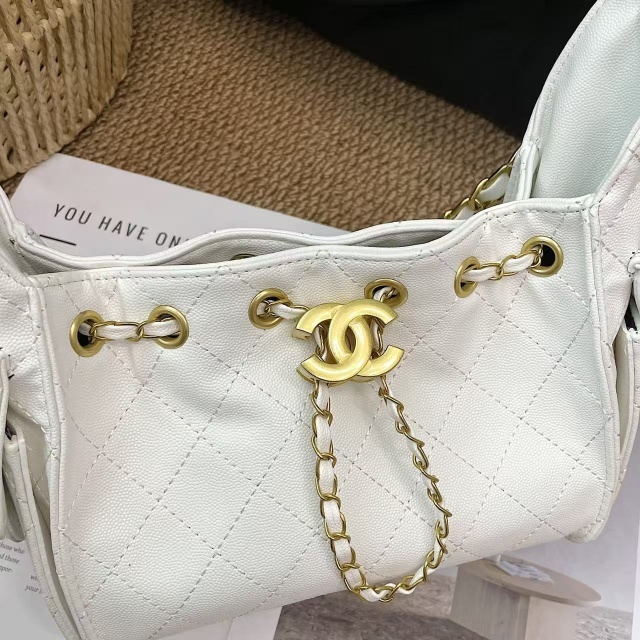 Metal Logo Leather Women Shoulder Bags