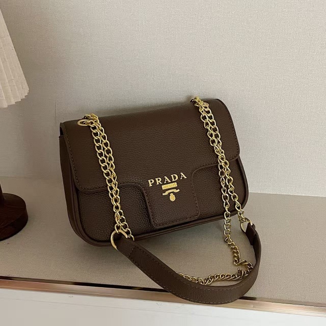 Metal Logo Women Leather Fashion Purses