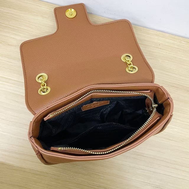 Metal Logo Women Leather Fashion Purses