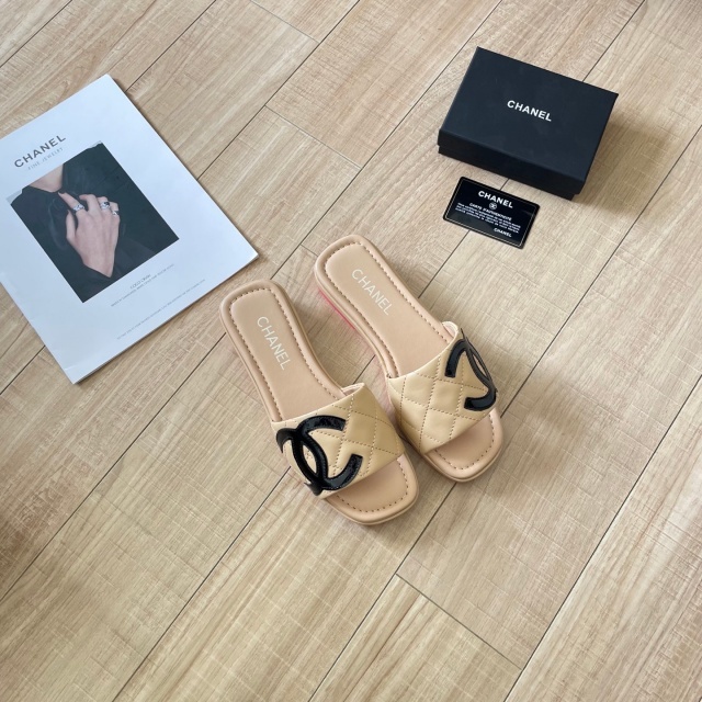 Fashion Leather Women Casual Slippers