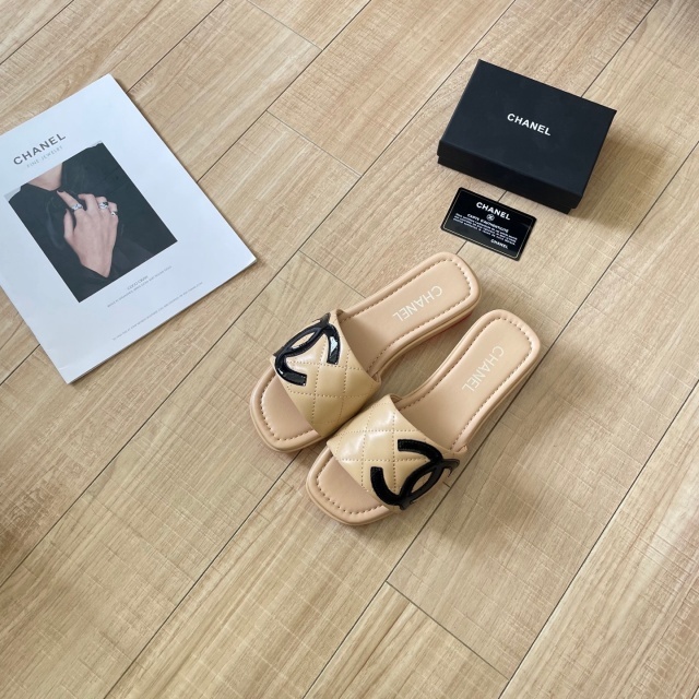 Fashion Leather Women Casual Slippers