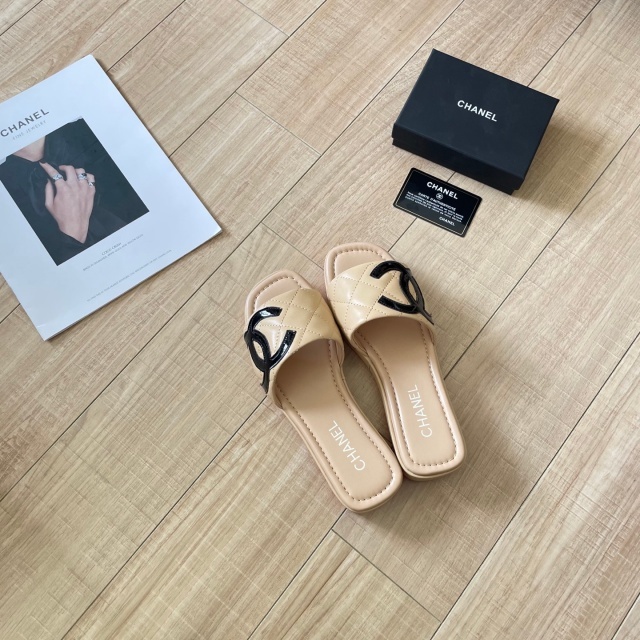 Fashion Leather Women Casual Slippers