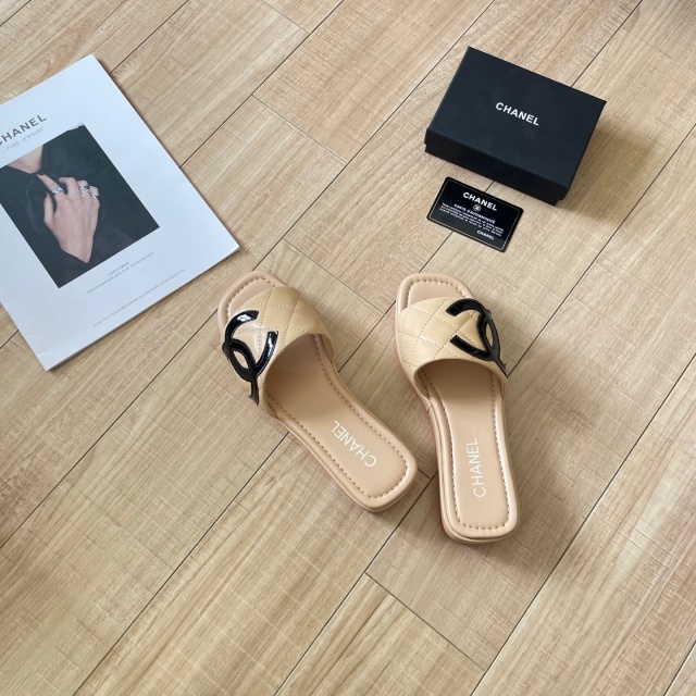 Fashion Leather Women Casual Slippers