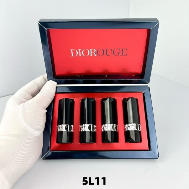 Bow-shaped Blue and Gold Lipstick Sample Set (4 pieces)