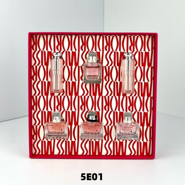 Sweetheart Carnival Six-Piece Set