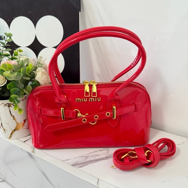 Metal Logo Leather Fashion Crossbody Bags
