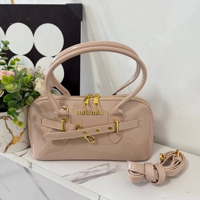 Metal Logo Leather Fashion Crossbody Bags