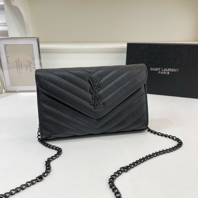Leather Chained Women Luxury Messenger Bags