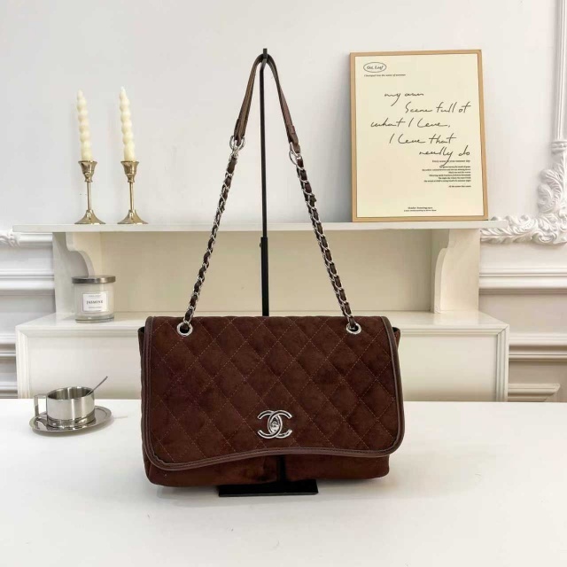 Metal Logo Fashion Suede Women Purses