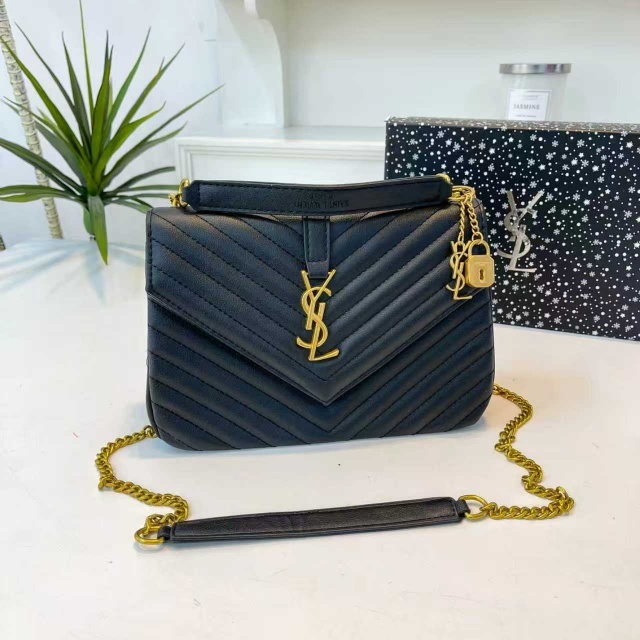 Metal Logo Leather Chained Women Messenger Bags