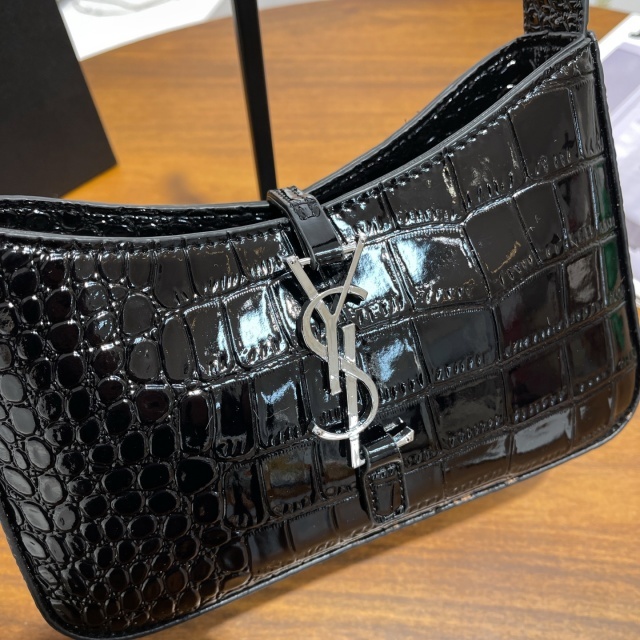 Metal Logo Leather Luxury Women Purses