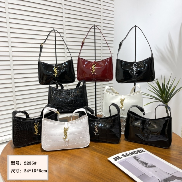 Metal Logo Leather Luxury Women Purses
