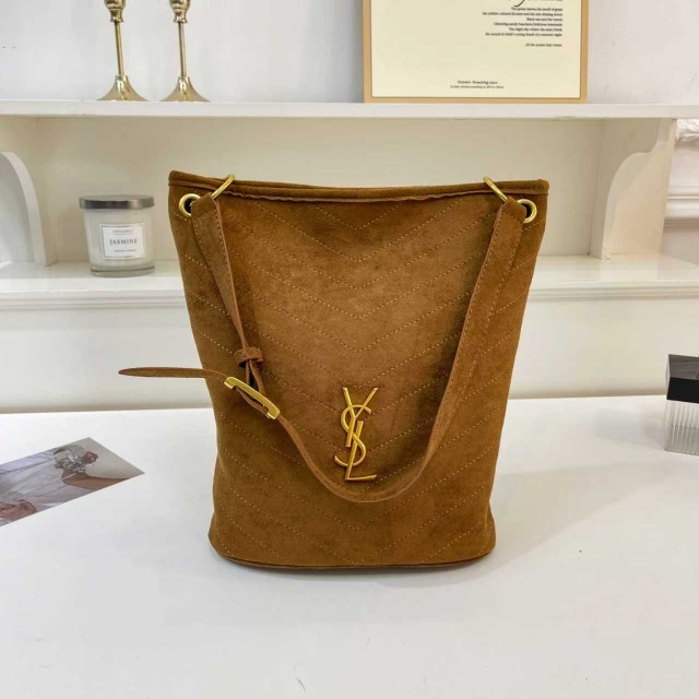 Metal Logo Women Luxury Underarm Bags