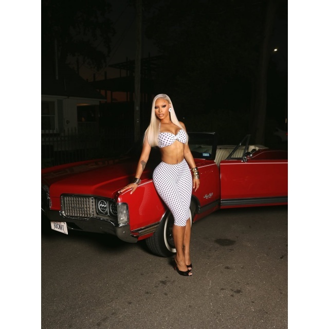 Dots Printed Halter Neck Top Skinny Cropped Pant Set