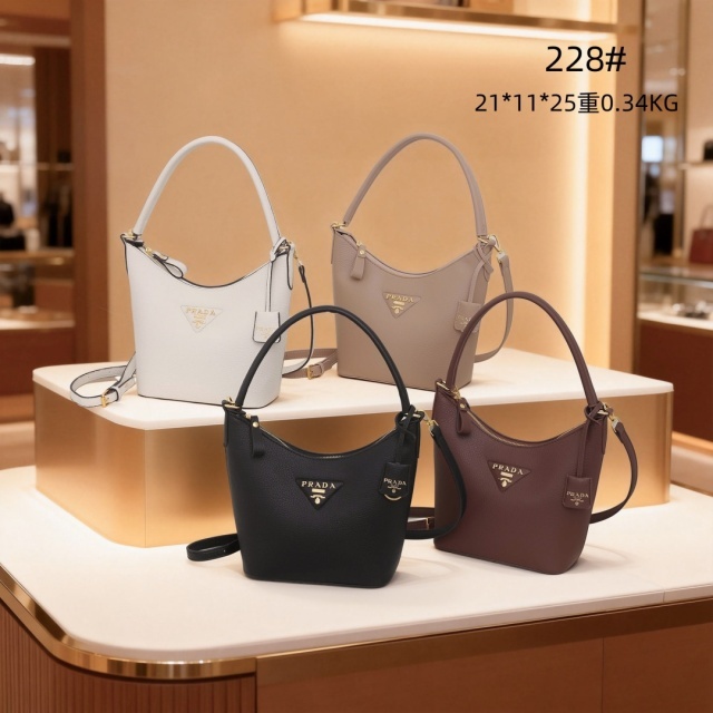 Fashion Logo Women Leather Crossbody Handbags