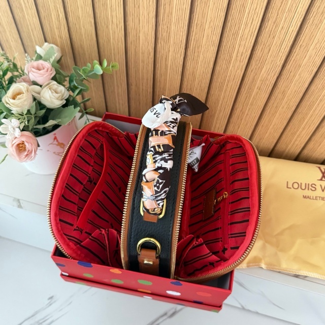 Fashion Leather Luxury Women Messenger Bags