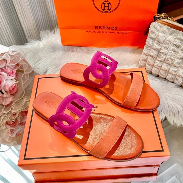 Hollow Out Fashion Women Slippers