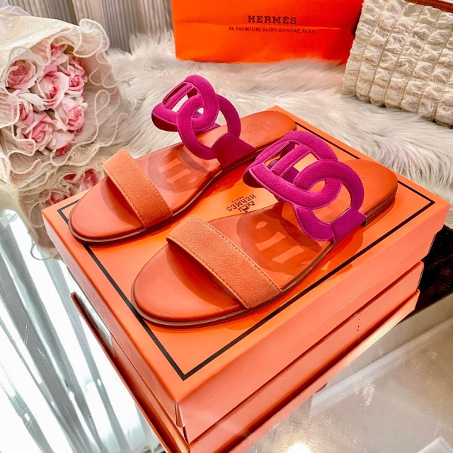 Hollow Out Fashion Women Slippers