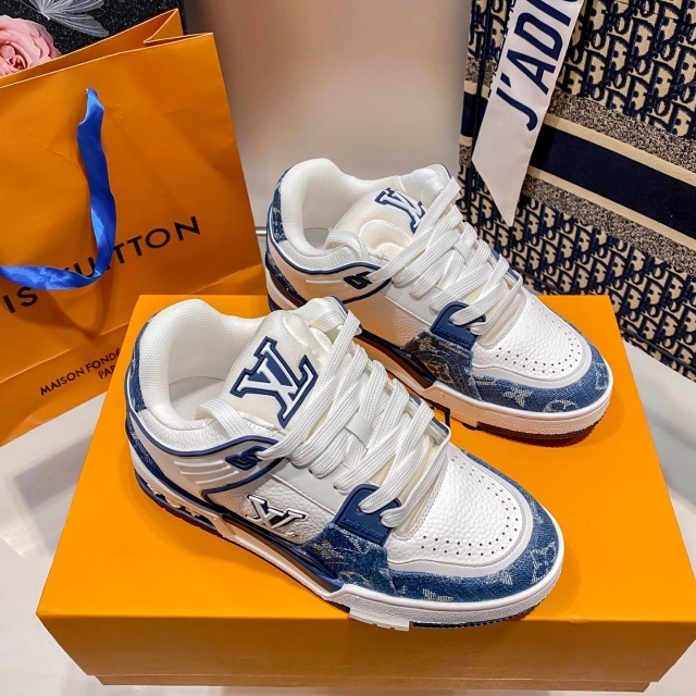 Luxury Fashion Breathable Couple Sneakers