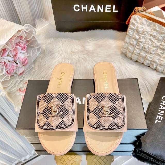 Luxury Fashion Rhinestones Women Casual Slippers