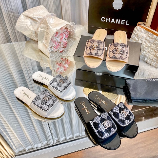 Luxury Fashion Rhinestones Women Casual Slippers
