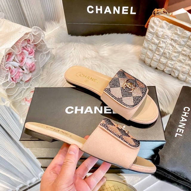Luxury Fashion Rhinestones Women Casual Slippers