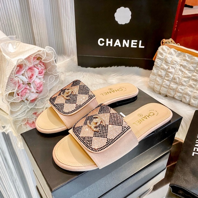 Luxury Fashion Rhinestones Women Casual Slippers
