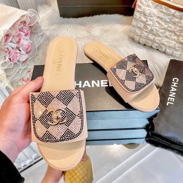 Luxury Fashion Rhinestones Women Casual Slippers