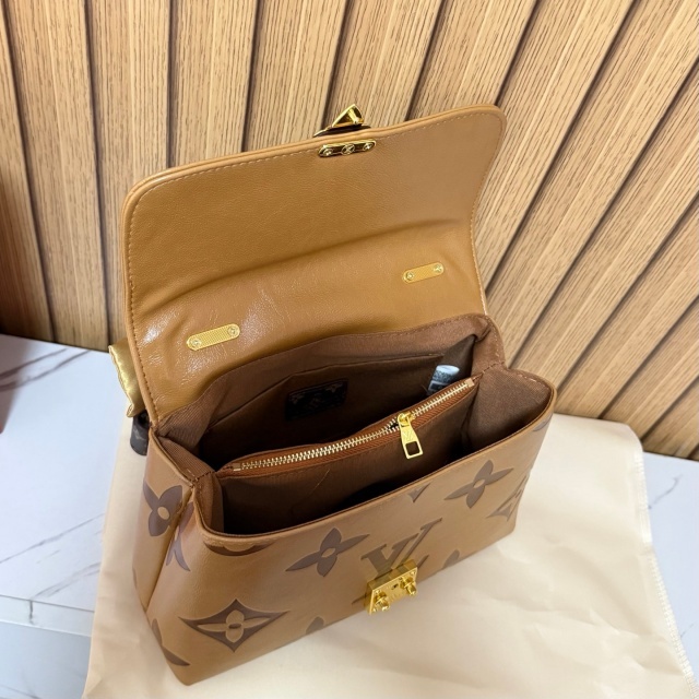 Luxury Women Leather Messenger Bags