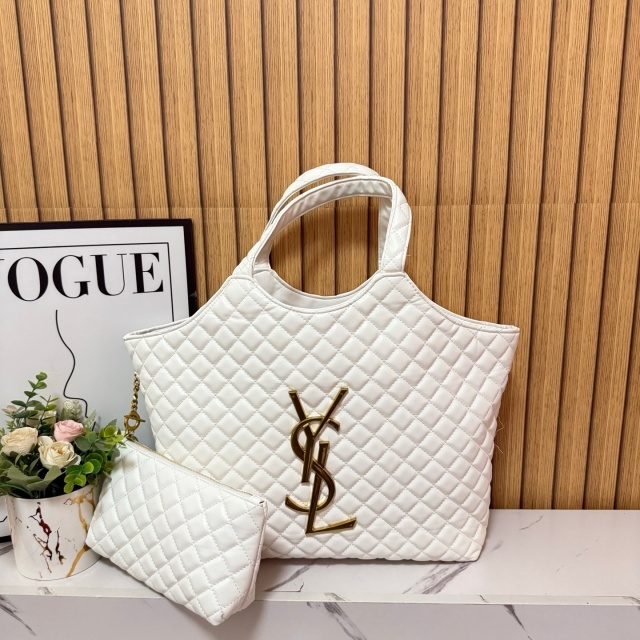 Metal Logo Big Size Leather Women Handbags