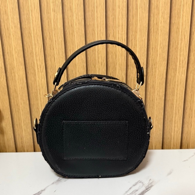 Metal Logo Fashion Women Crossbody Bags