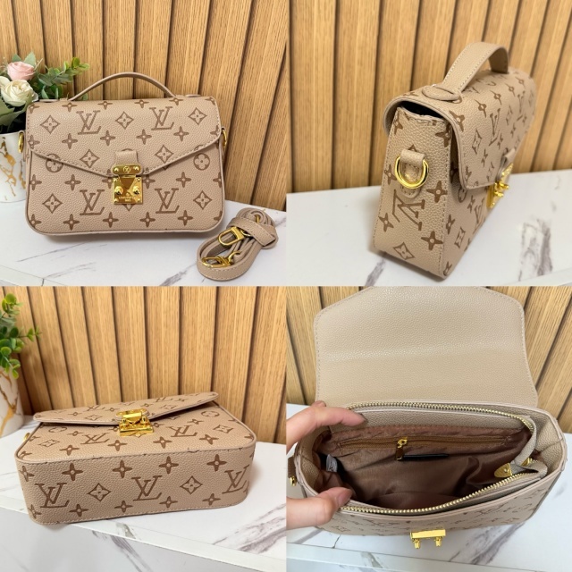 Women Leather Luxury Messenger Bags