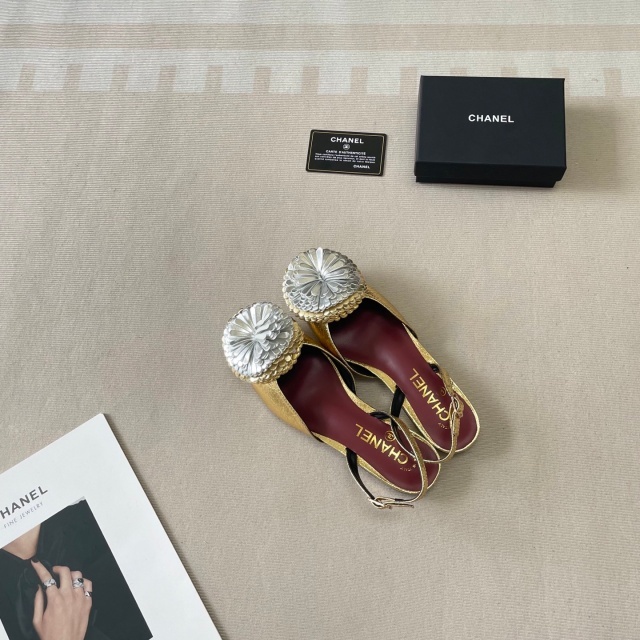 Fashion Women Camellia Flat Sandals
