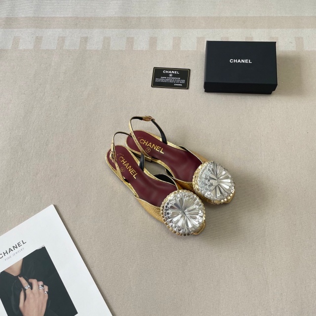Fashion Women Camellia Flat Sandals