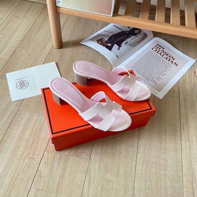 Fashion Hollow Out Women Chunky Sandals