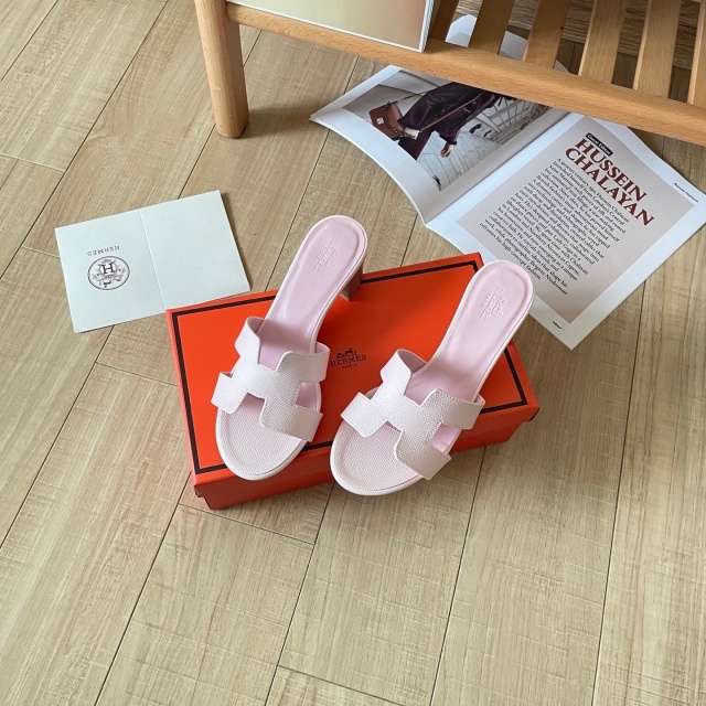 Fashion Hollow Out Women Chunky Sandals