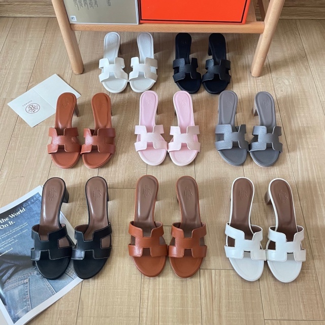 Fashion Hollow Out Women Chunky Sandals