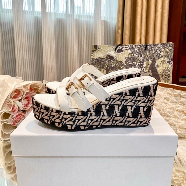 Fashion Hollow Out Women Platform Sandals