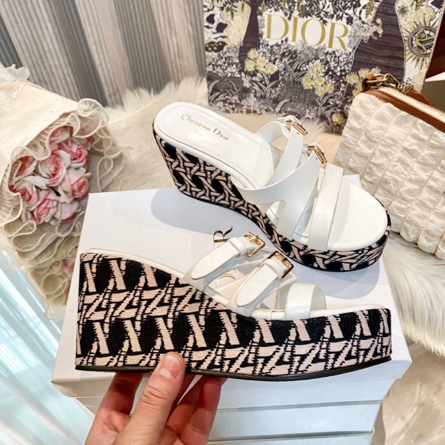 Fashion Hollow Out Women Platform Sandals
