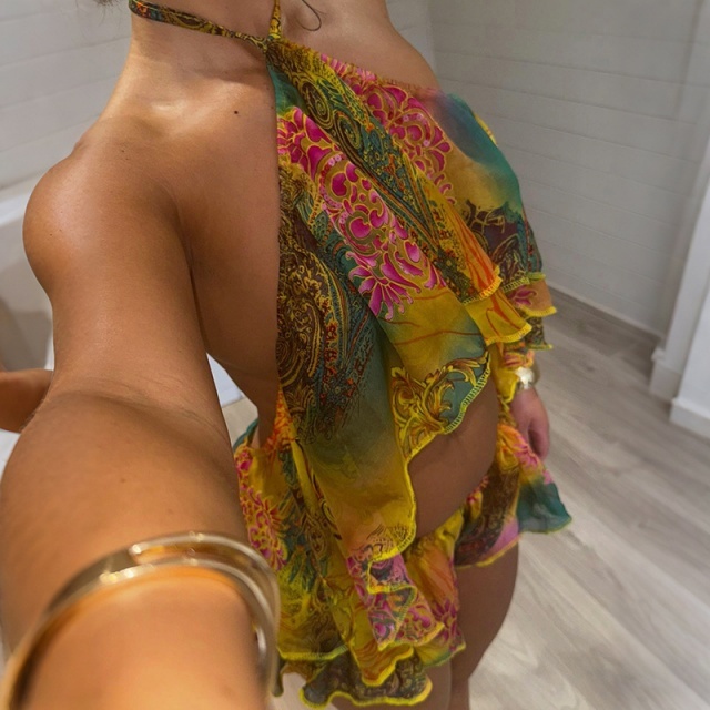 Halter Backless Top Loose-fitting Shorts Set