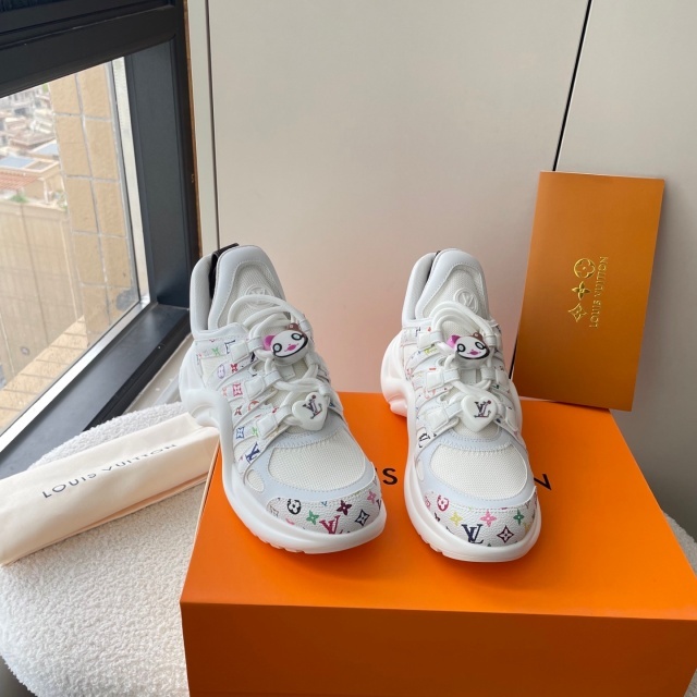 Luxury Fashion Women Casual Sneakers