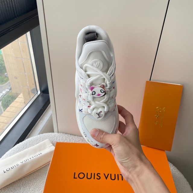 Luxury Fashion Women Casual Sneakers