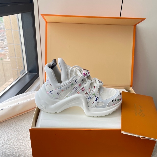 Luxury Fashion Women Casual Sneakers
