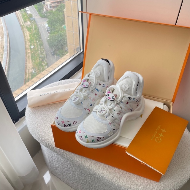 Luxury Fashion Women Casual Sneakers