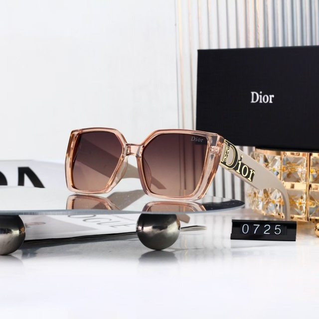 Gradient Color Large Frame Luxury Sunglasses