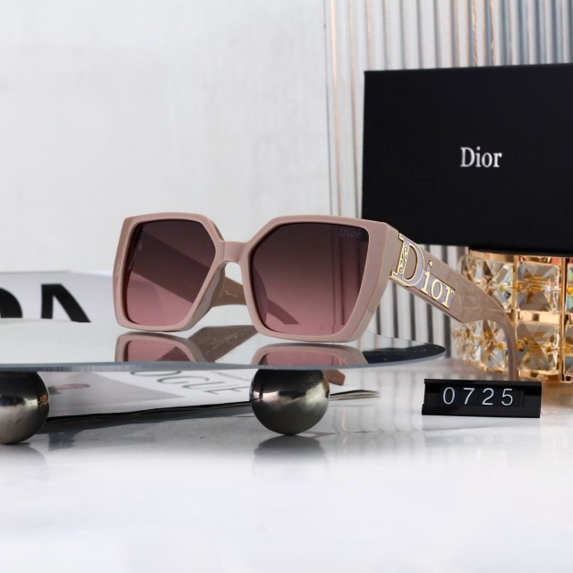 Gradient Color Large Frame Luxury Sunglasses