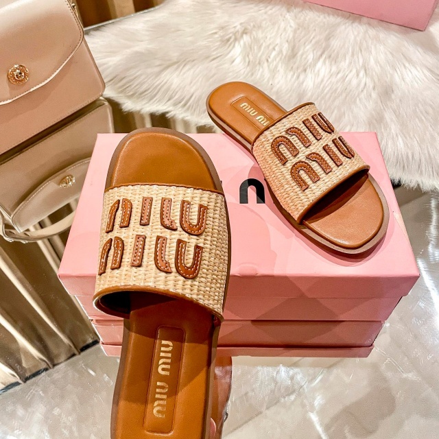 Fashion Design Women Luxury Casual Slides